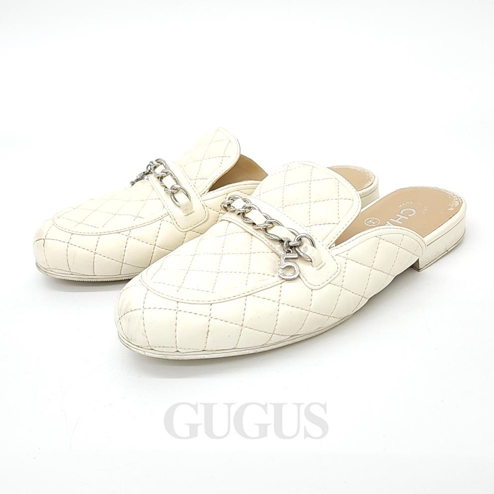 Chanel Mule – Lambskin Leather – Ivory