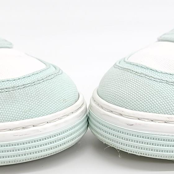 Chanel Sneakers – Calfskin Leather – Mint