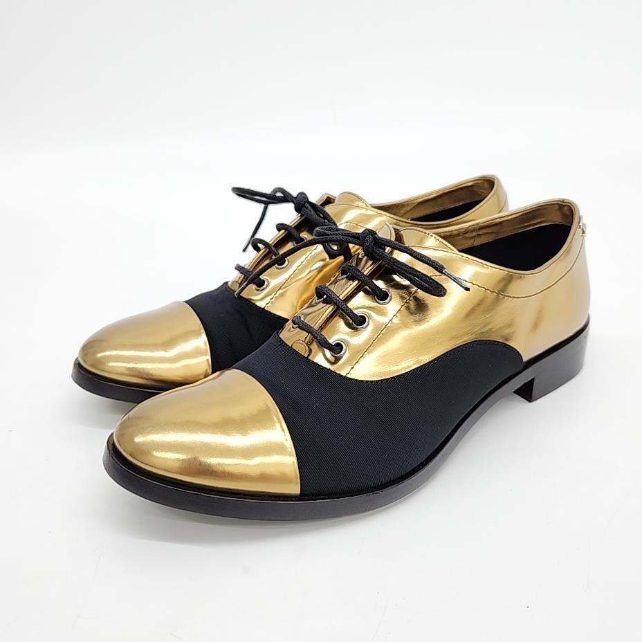 Chanel Loafers – Leather – Gold