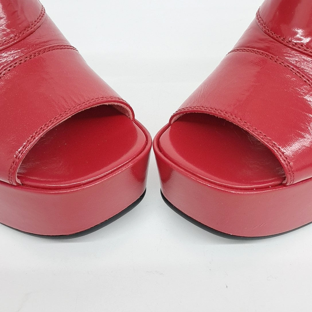 Chanel Sandals – Leather – Red
