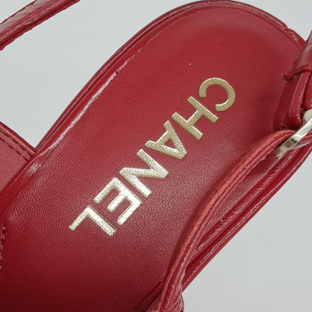 Chanel Sandals – Leather – Red
