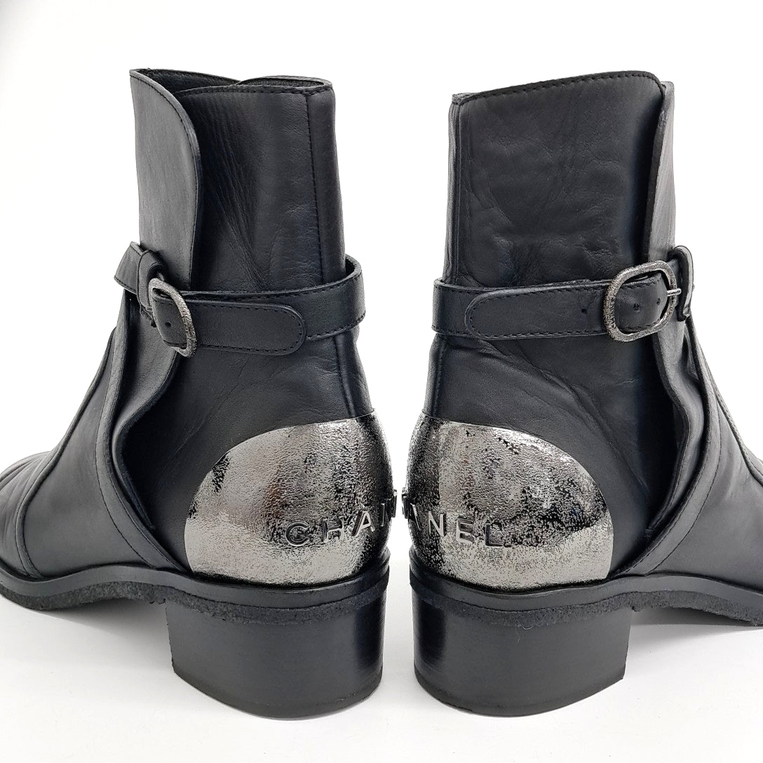 Chanel Boots – Leather – Black