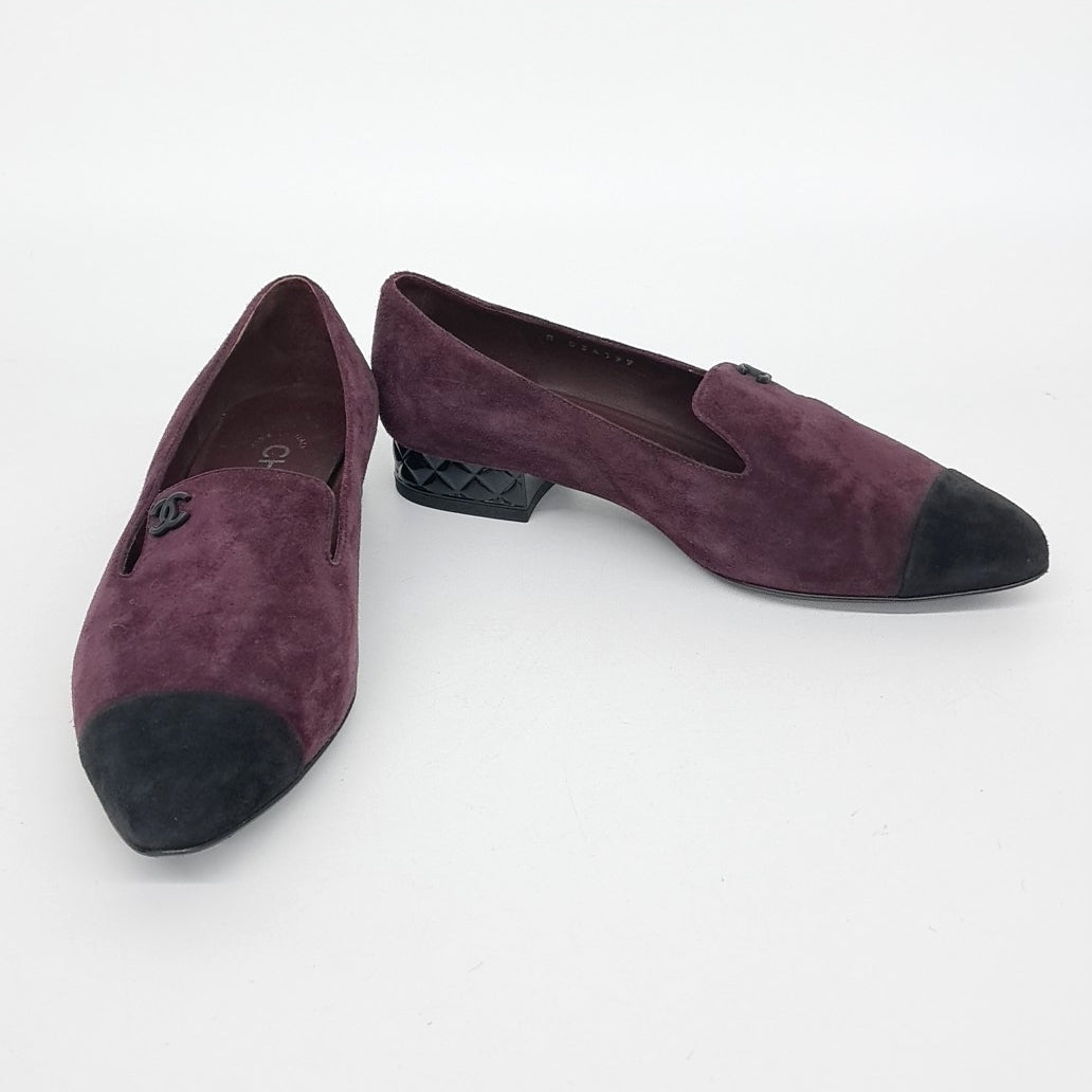 Chanel Flats & Mules – Suede – Purple