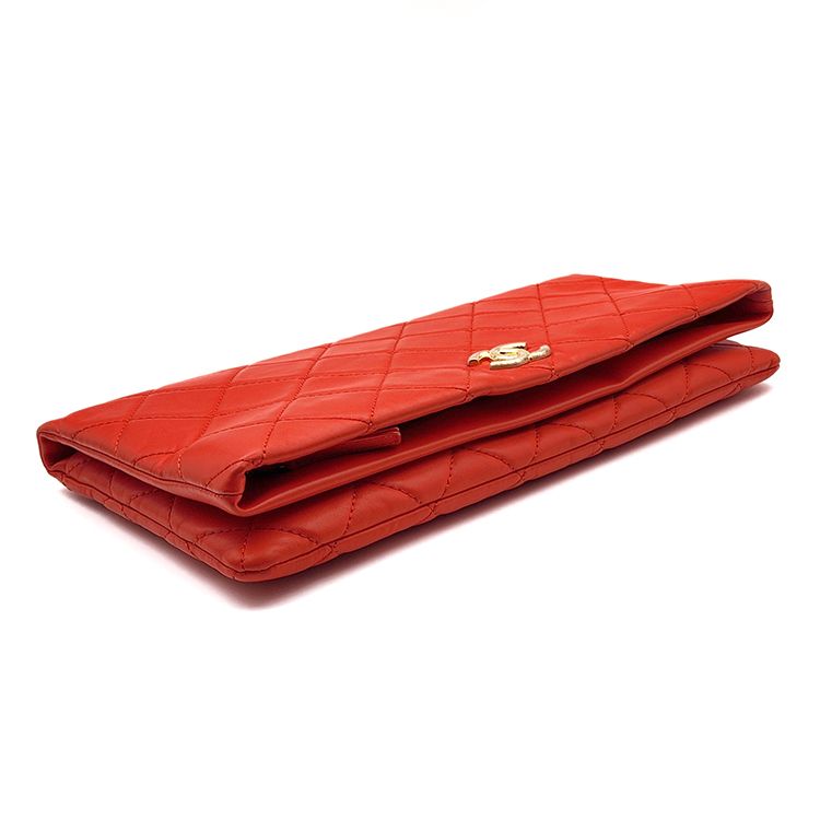 Chanel Clutch – Lambskin Leather – Red