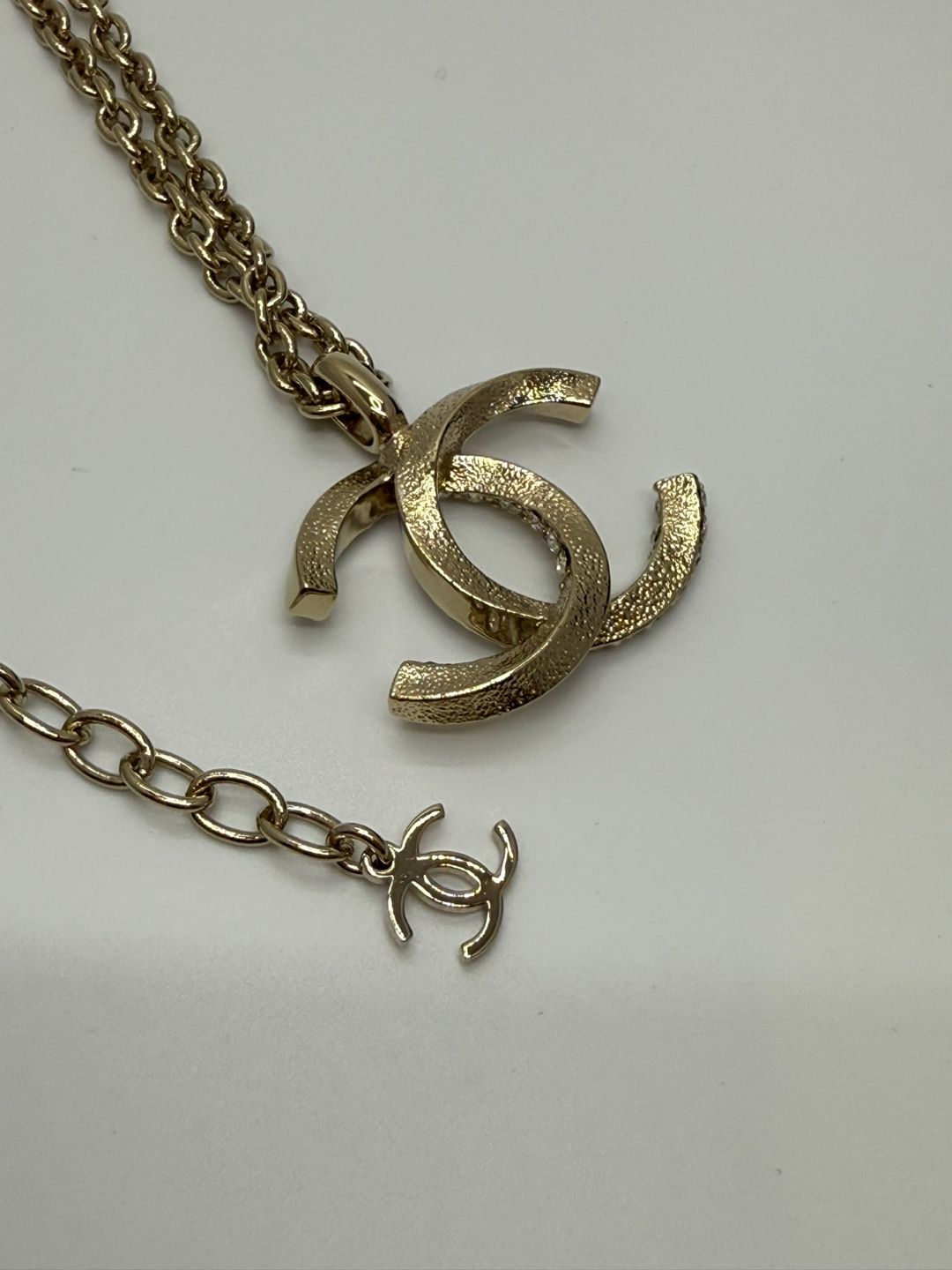 Chanel CC Necklace – Metal