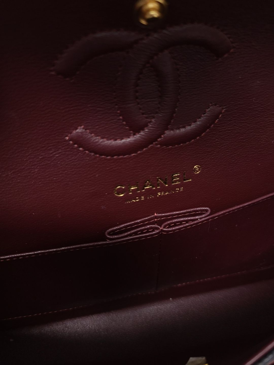 Chanel Classic Flap – Caviar Leather – Black – Gold Hardware