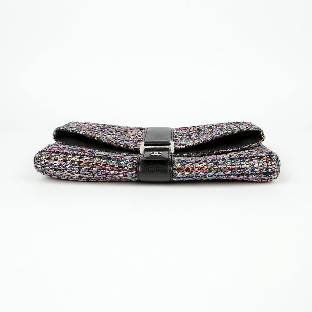 Chanel Flap Grip Clutch – Tweed – Multicolor