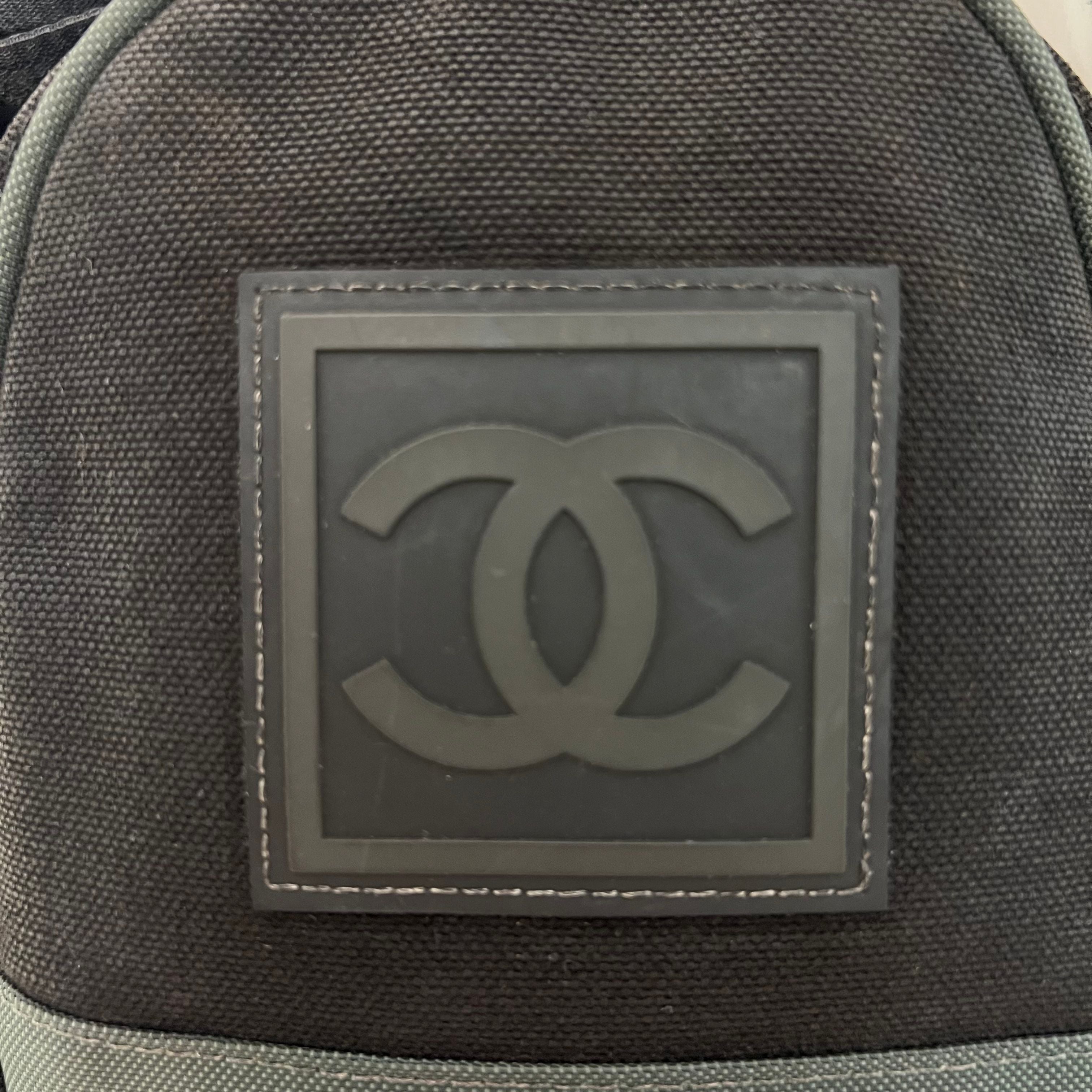 Chanel Shoulder Bag – Nylon – Green
