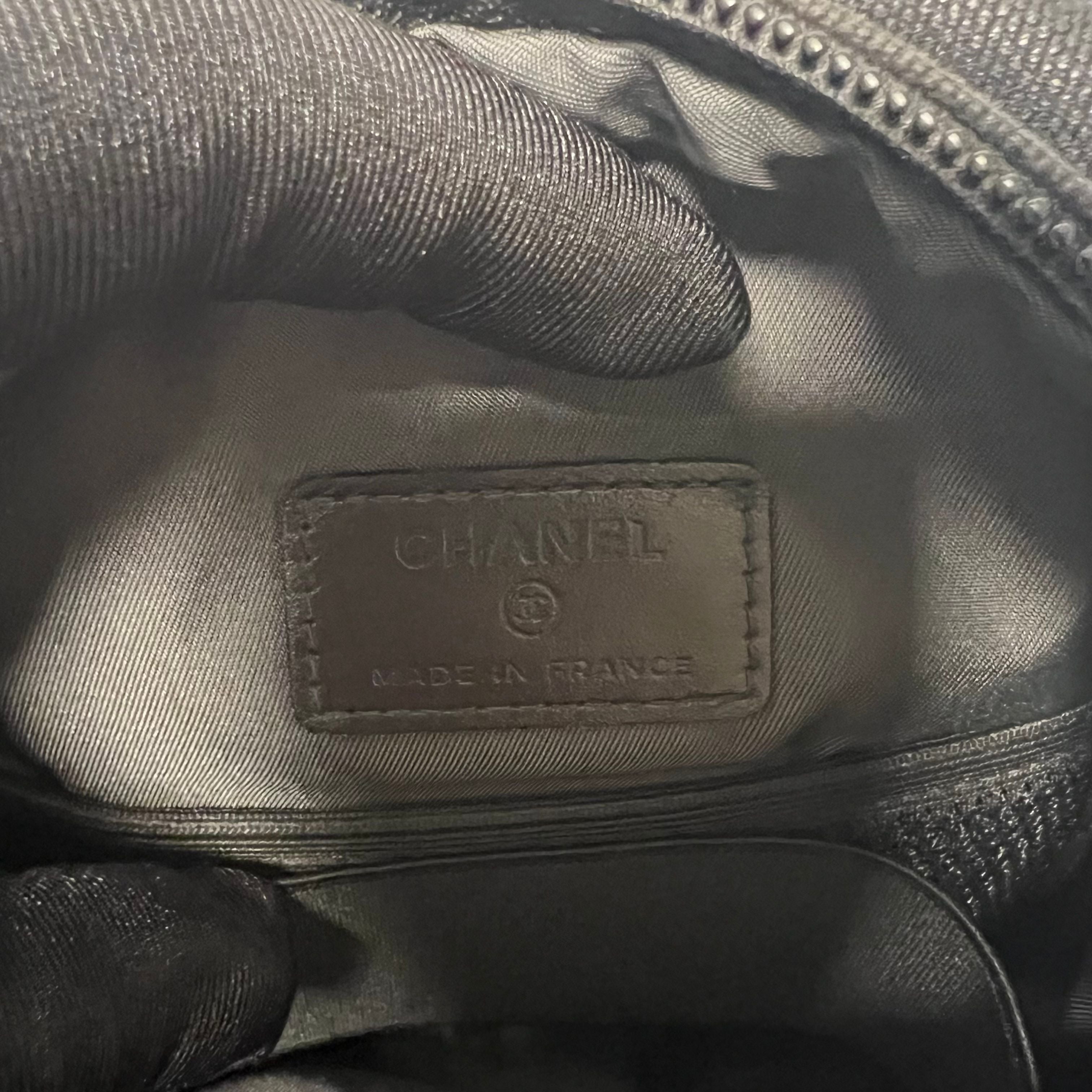 Chanel Shoulder Bag – Nylon – Green