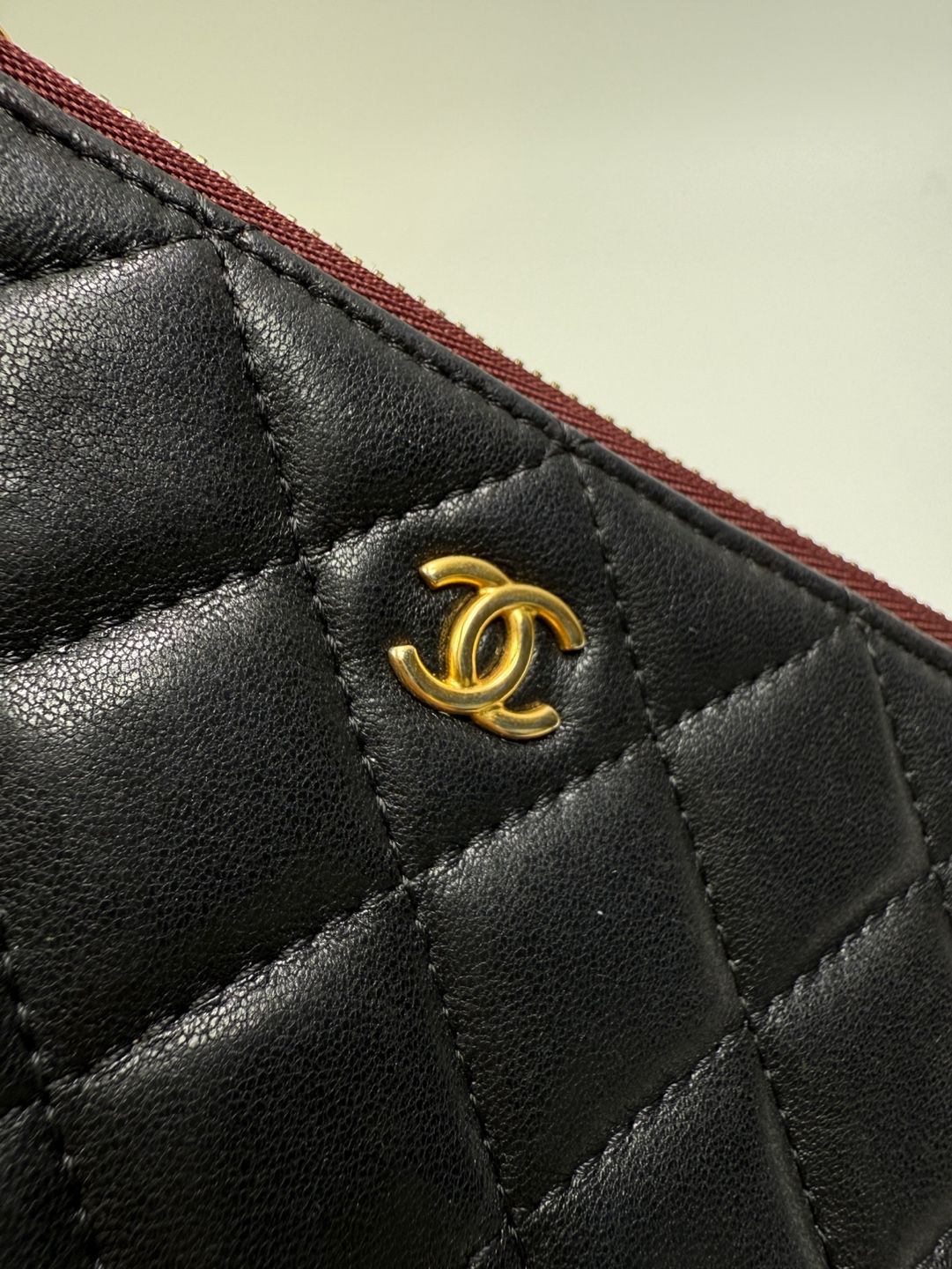 Chanel Pouch – Lambskin Leather – Black