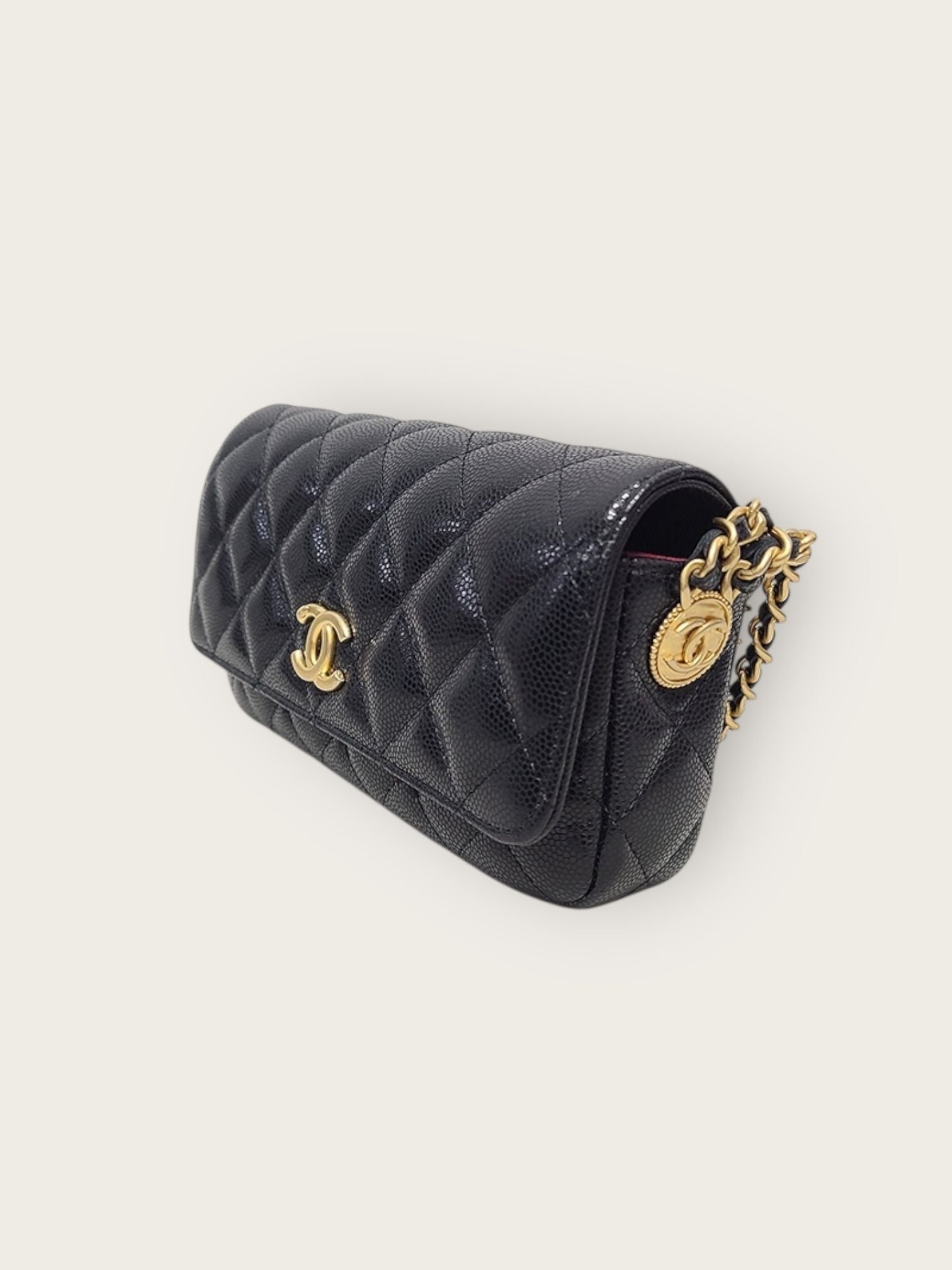 Chanel Shoulder Bag – Caviar Leather – Black – Gold Hardware