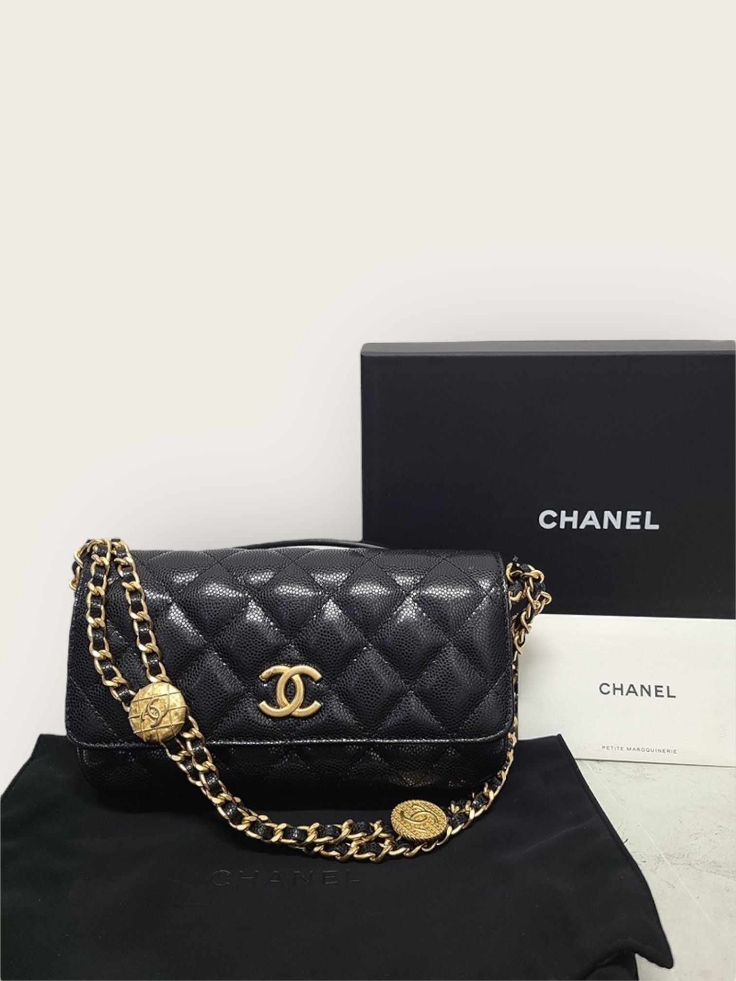 Chanel Shoulder Bag – Caviar Leather – Black – Gold Hardware