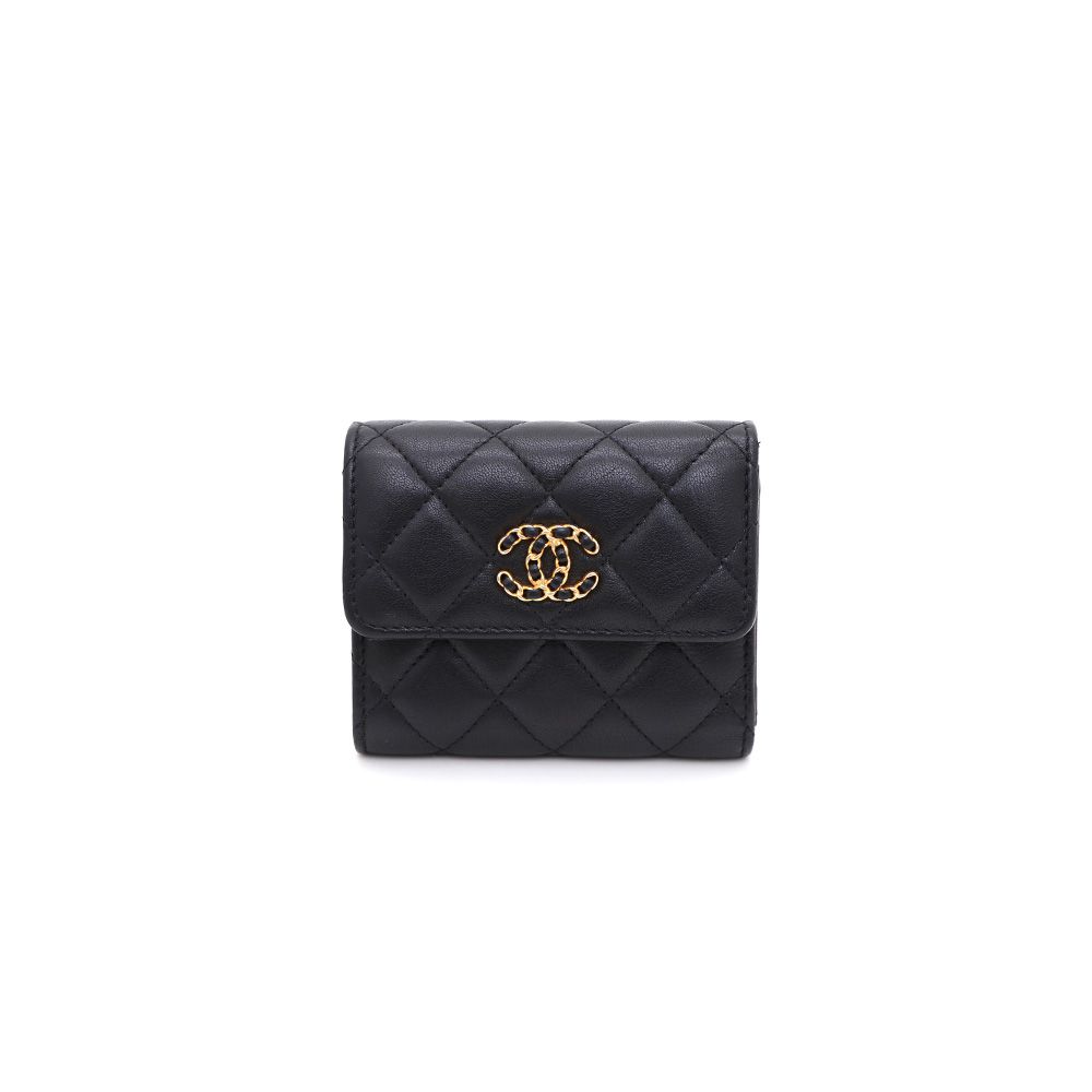 Chanel Flap Wallet – Lambskin Leather – Black