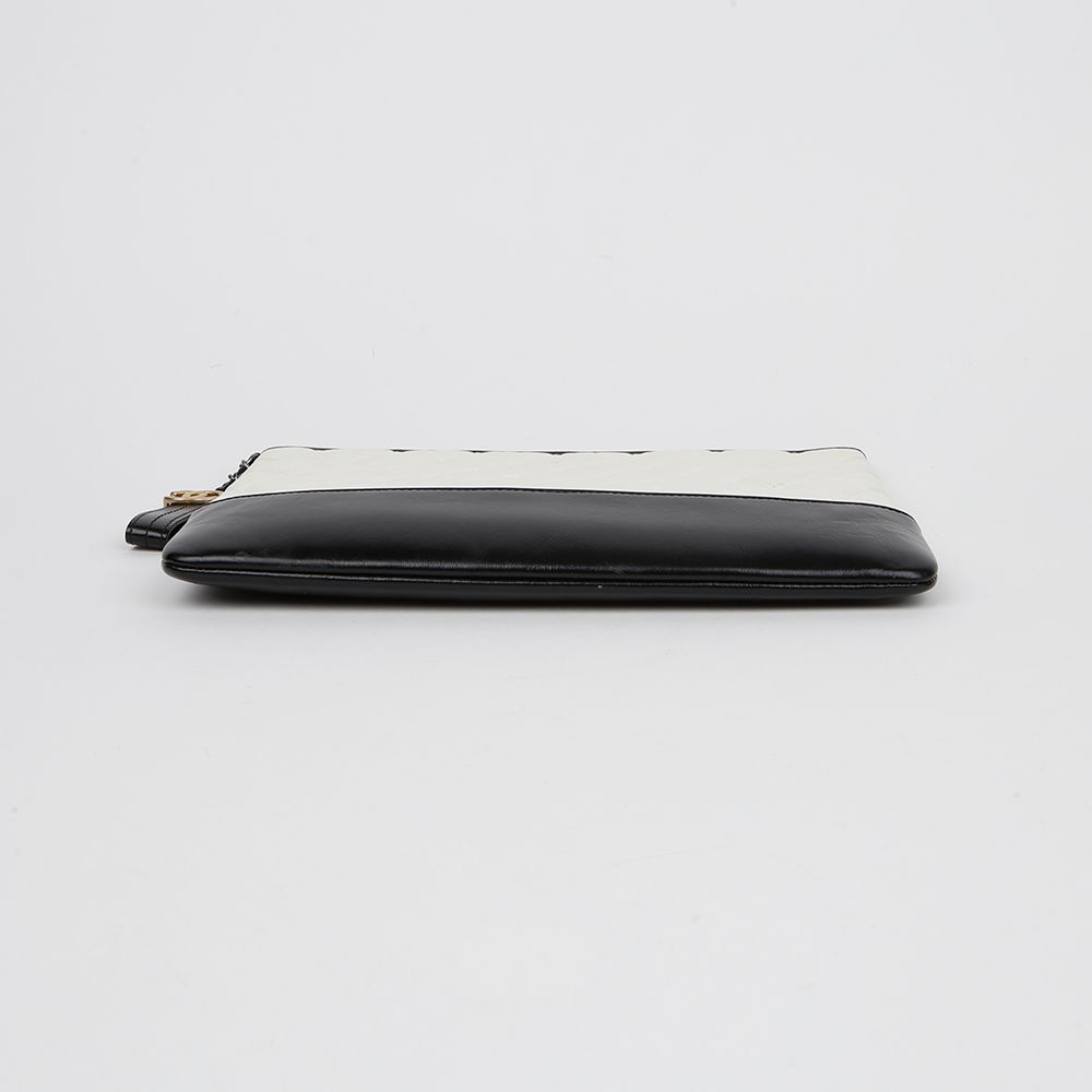 Gabrielle Medium Clutch A84287