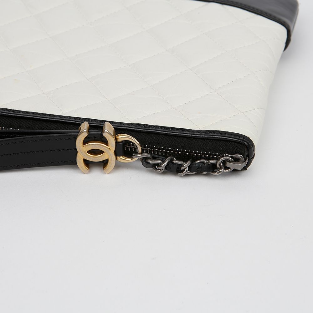 Gabrielle Medium Clutch A84287