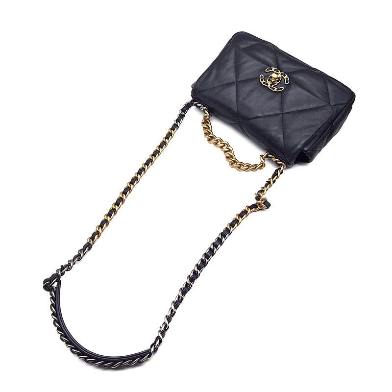 19 Flap Bag Small L945769