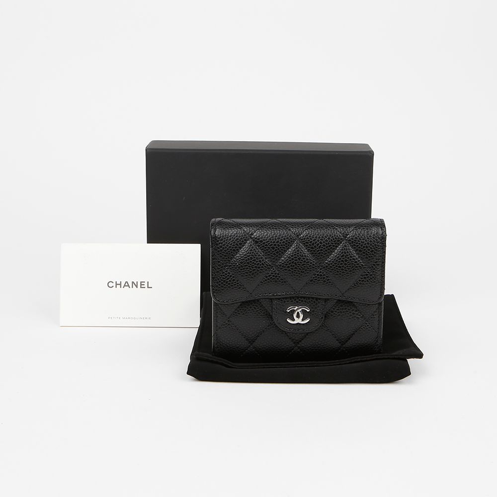 Caviar Classic Small Wallet AP0231