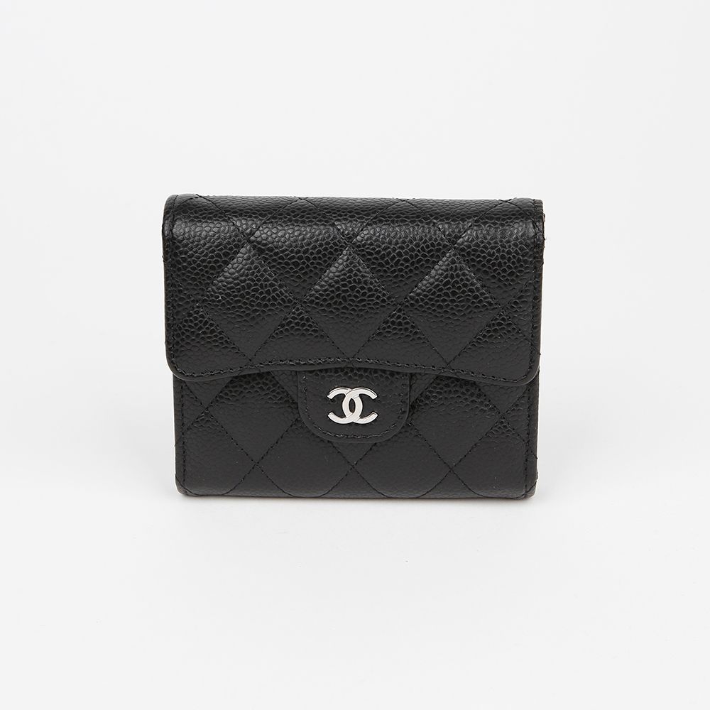 Caviar Classic Small Wallet AP0231
