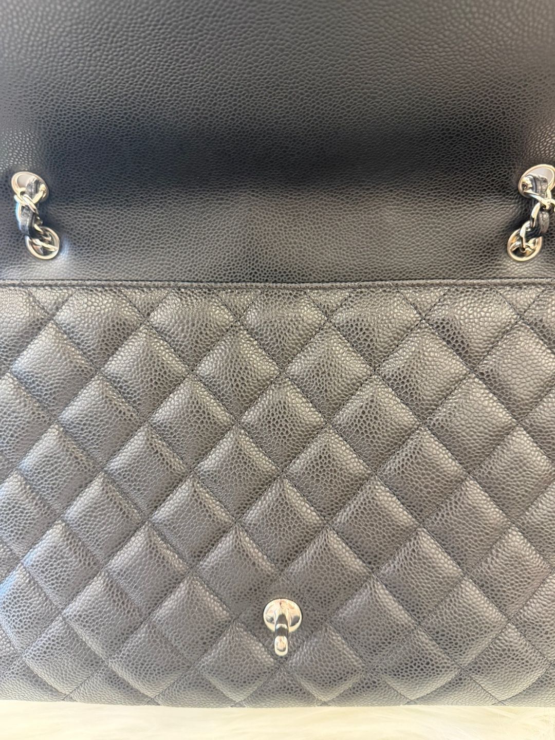 Classic Maxi Caviar Black Grade A+