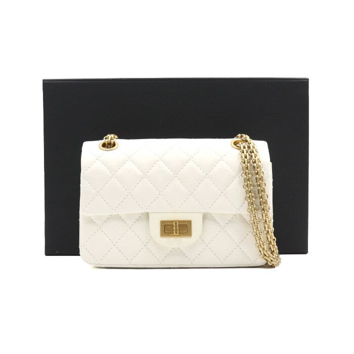 Chanel Shoulder Bag – Calfskin Leather – White – Gold Hardware
