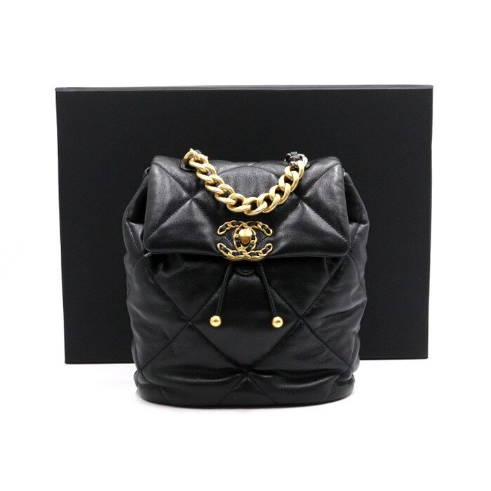 Chanel Backpack – Lambskin Leather – Black – Gold Hardware