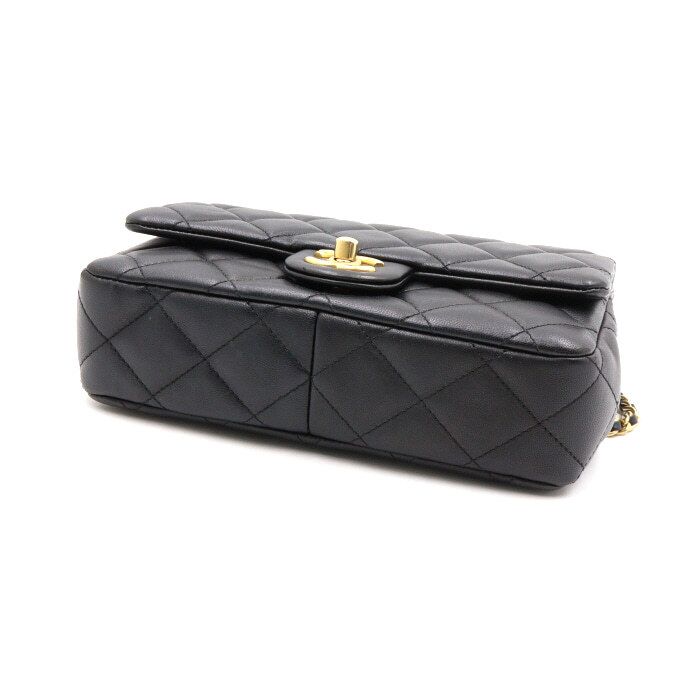 Chanel Flap Bag – Lambskin Leather – Black – Gold Hardware