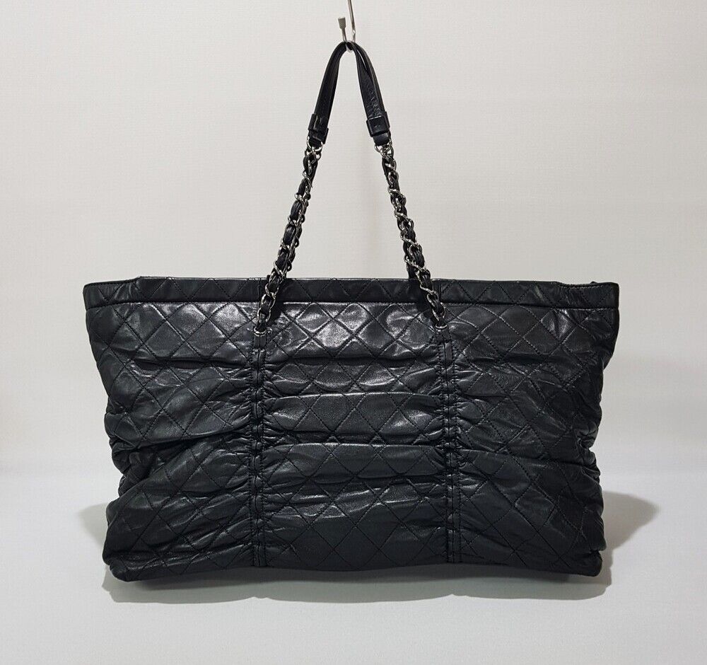 Chanel Shoulder Bag – Lambskin Leather – Grey Hardware