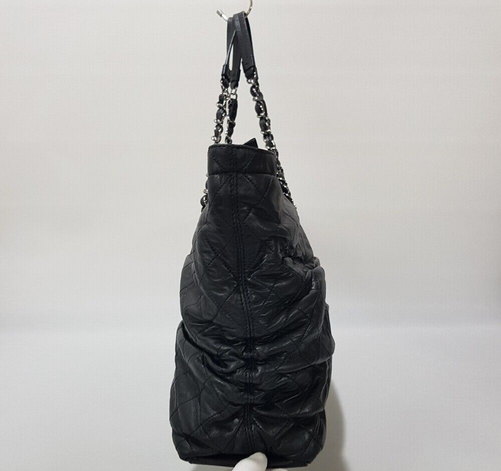 Chanel Shoulder Bag – Lambskin Leather – Grey Hardware