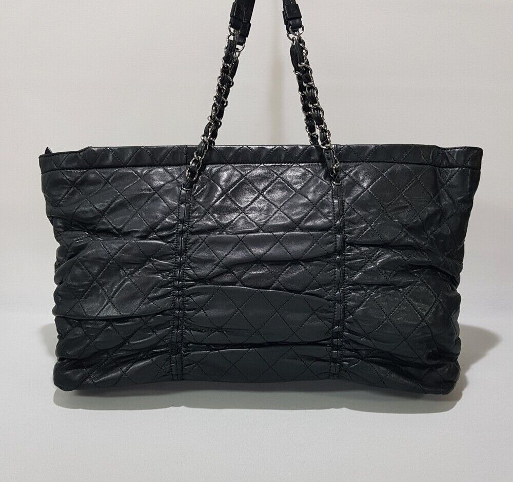 Chanel Shoulder Bag – Lambskin Leather – Grey Hardware