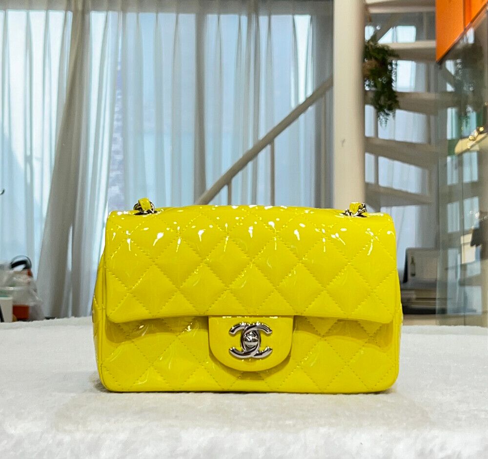 Chanel Classic Flap – Patent Leather – Yellow – Silver Hardware
