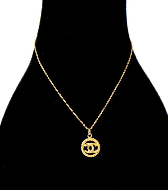 Round CC Gold Necklace 57283