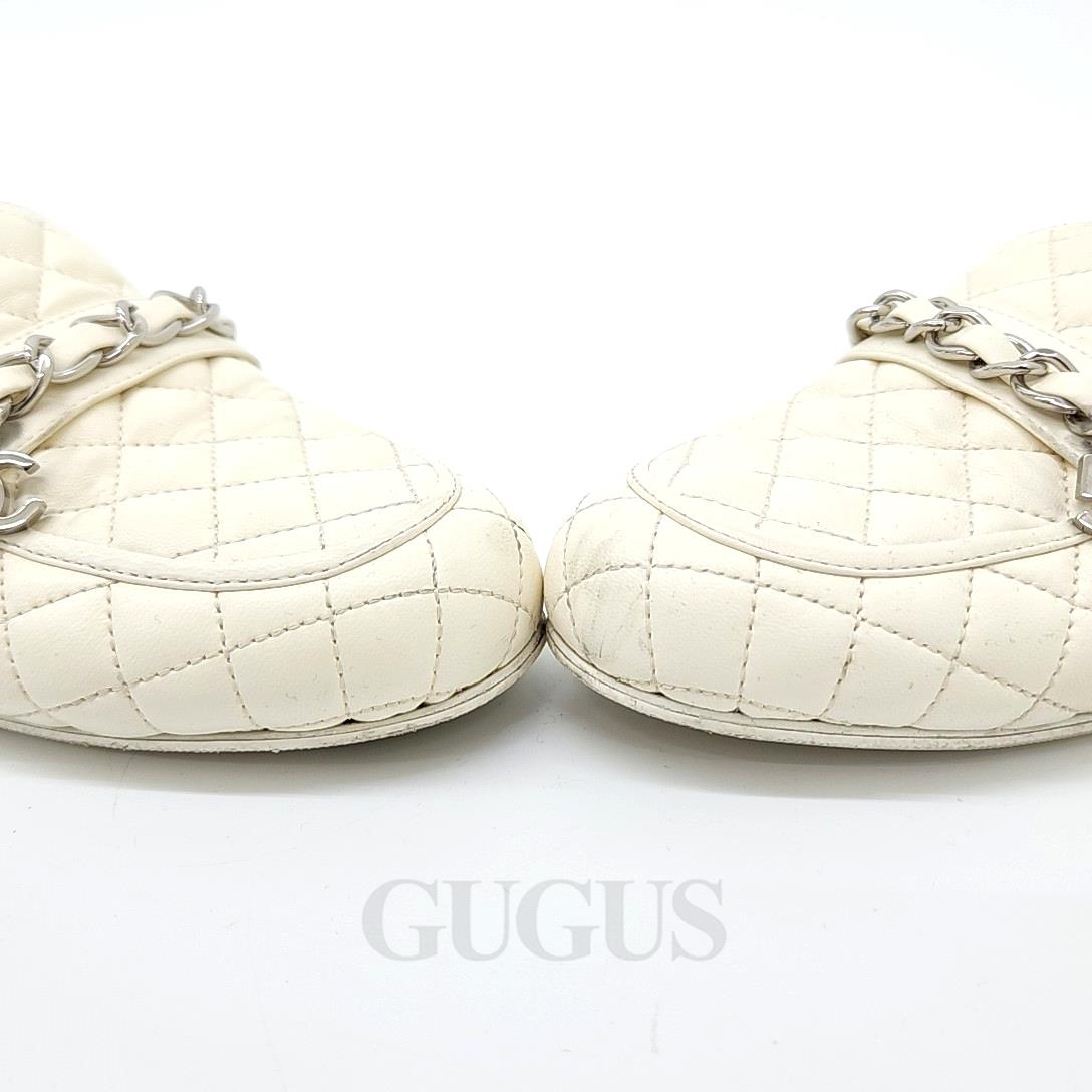 Chanel Mule – Lambskin Leather – Ivory