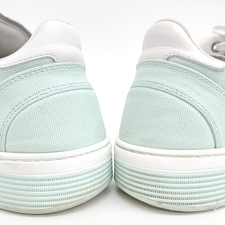 Chanel Sneakers – Calfskin Leather – Mint