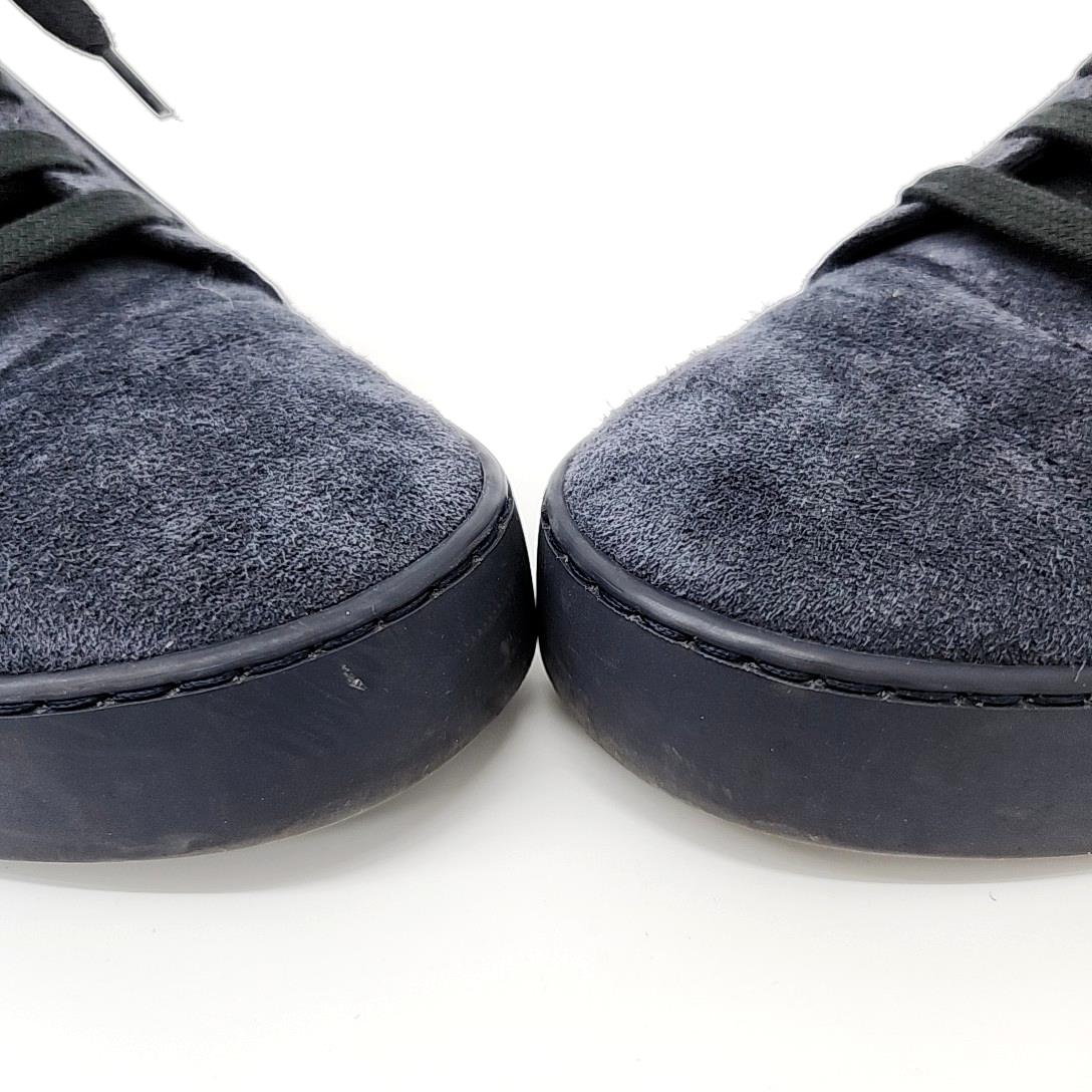 Chanel Sneakers – Navy