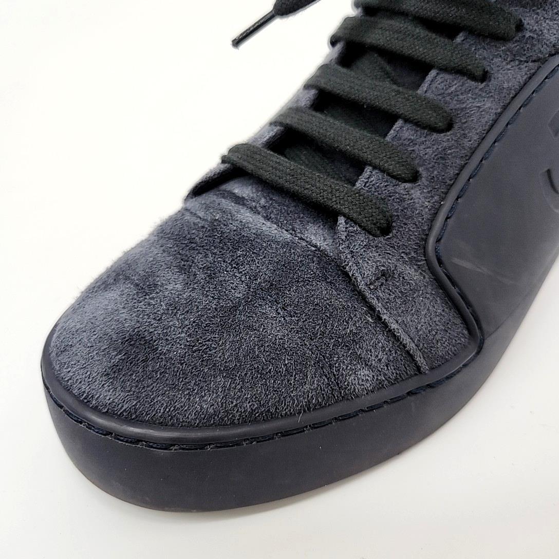 Chanel Sneakers – Navy