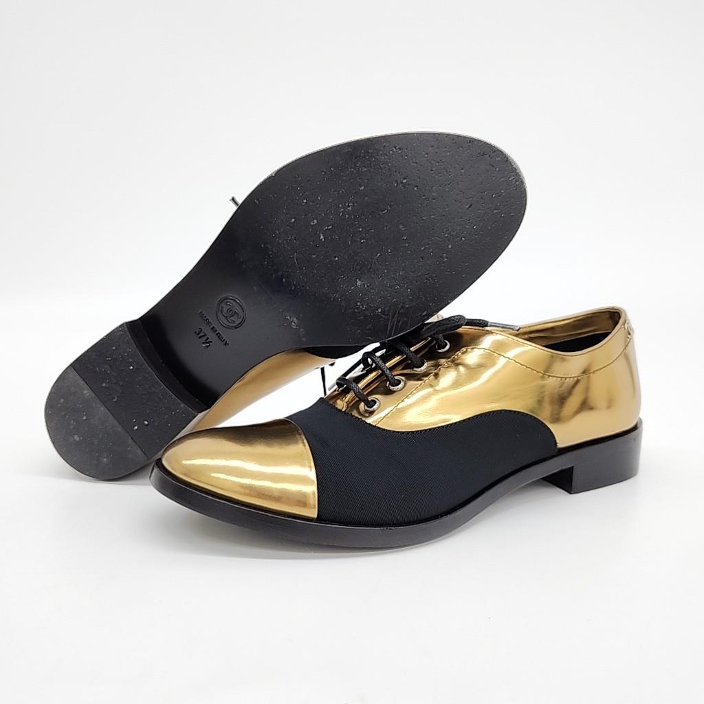 Chanel Loafers – Leather – Gold
