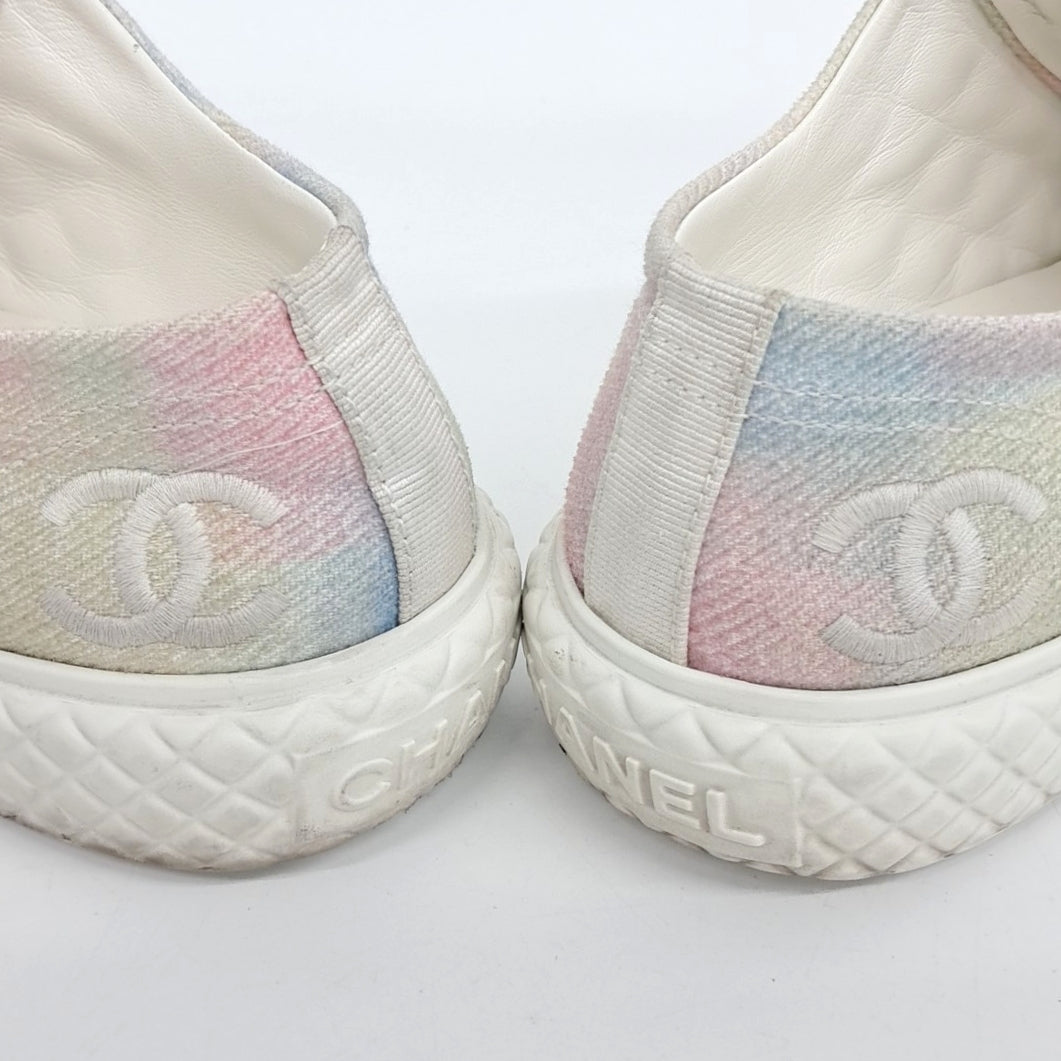 Chanel Sneakers – Calfskin Leather – Multicolor