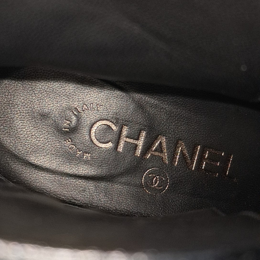 Chanel Boots – Leather – Black
