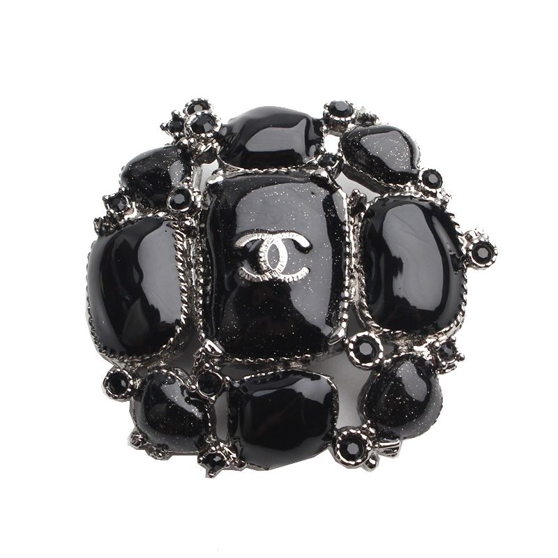 Chanel Brooch – Enamel – Black