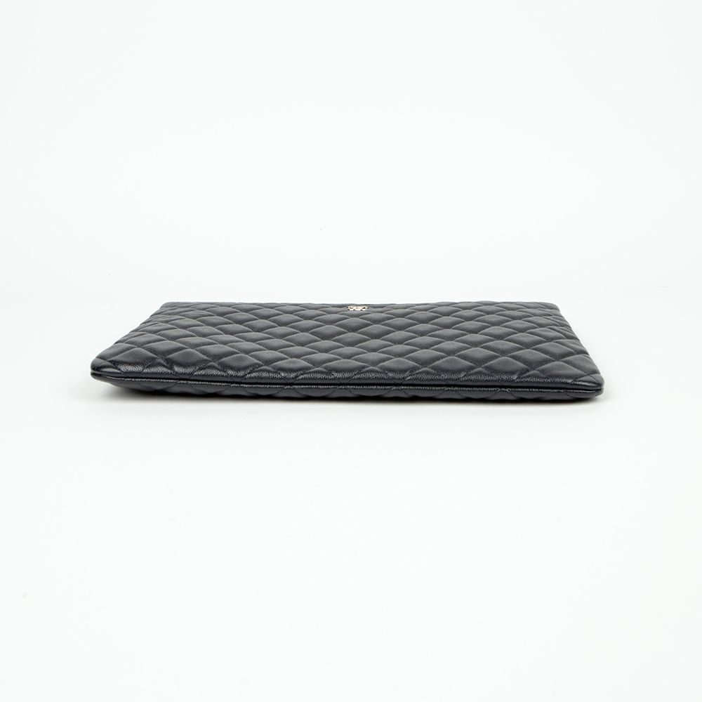 Chanel Clutch – Caviar Leather – Navy – Gold Hardware