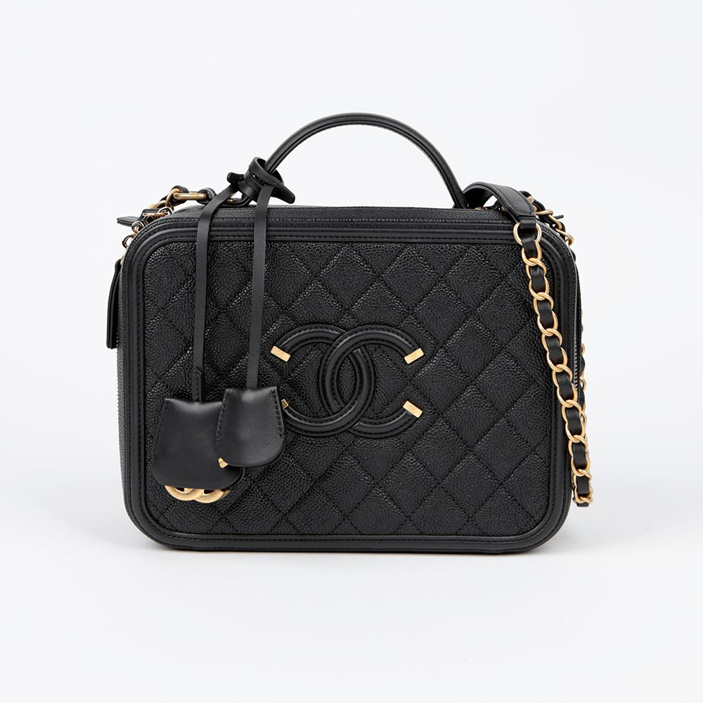 Chanel Vanity Case – Caviar Leather – Black – Gold Hardware