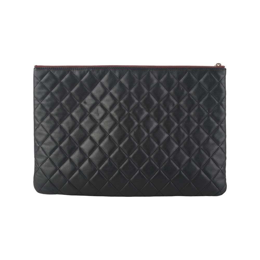 Chanel Clutch – Lambskin Leather – Black – Gold Hardware