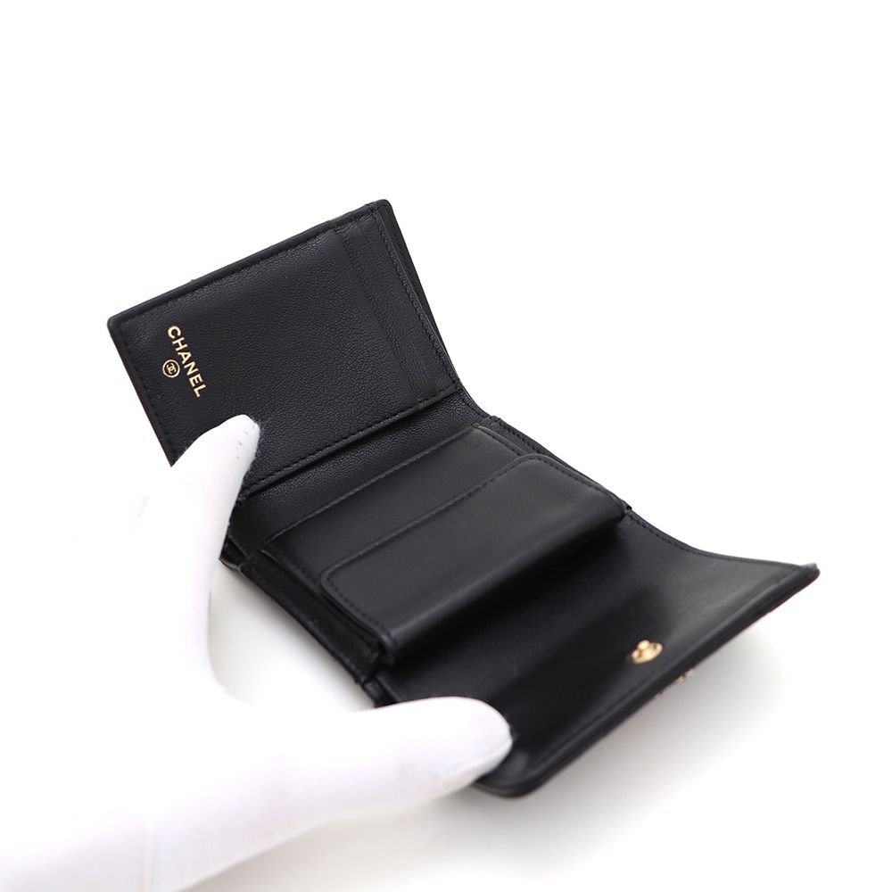 Chanel Flap Wallet – Lambskin Leather – Black