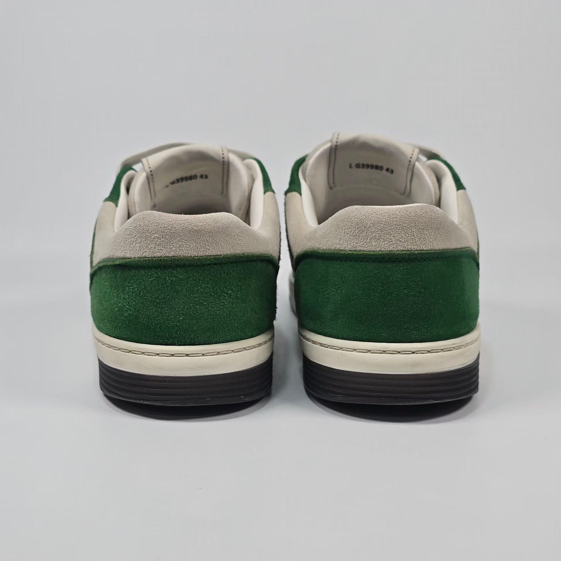 Chanel Sneakers – Suede – Green