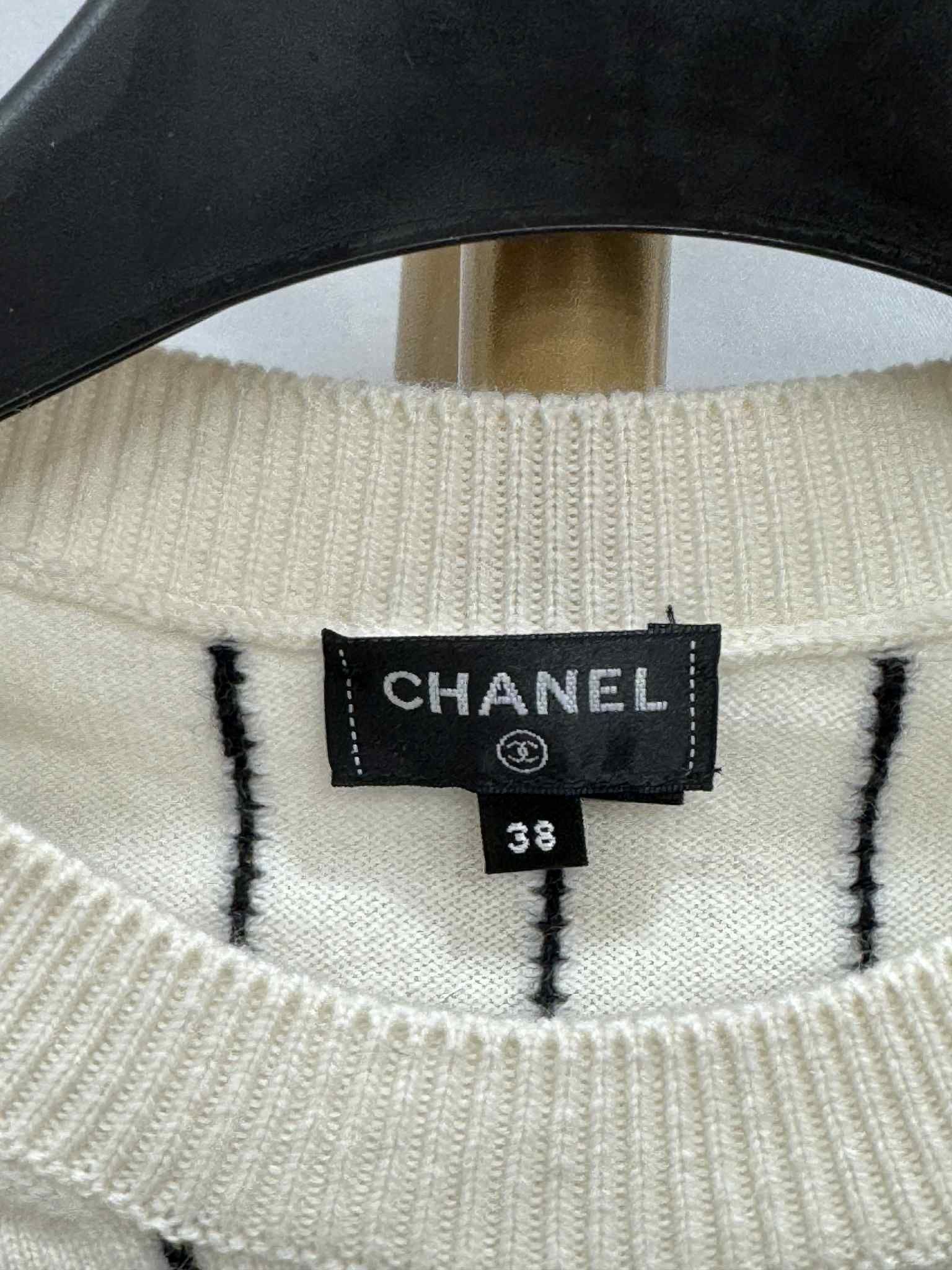 Chanel Stripe Pullover Knit – EU 38