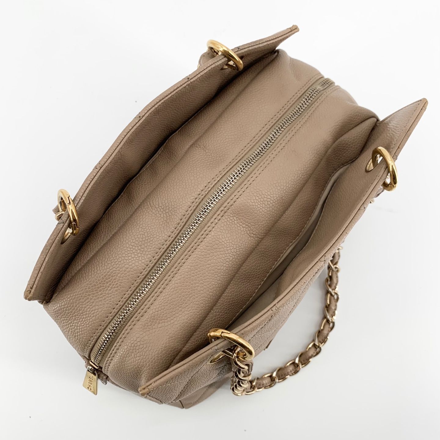 Chanel Shoulder Bag – Caviar Leather