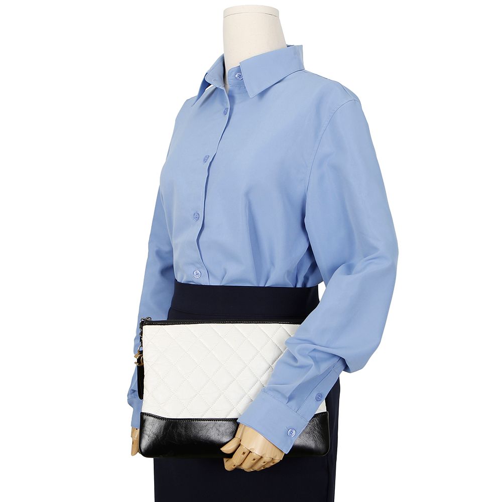Gabrielle Medium Clutch A84287