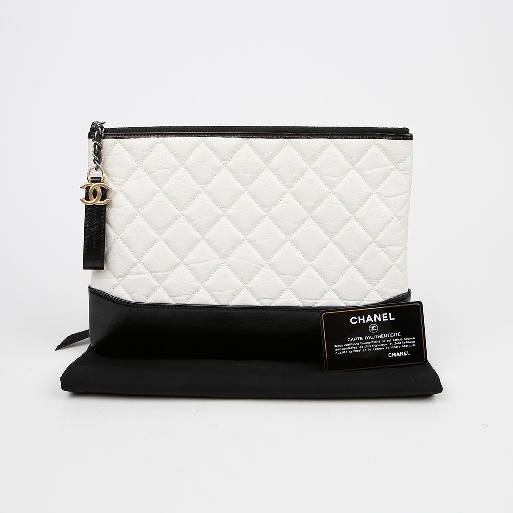 Gabrielle Medium Clutch A84287
