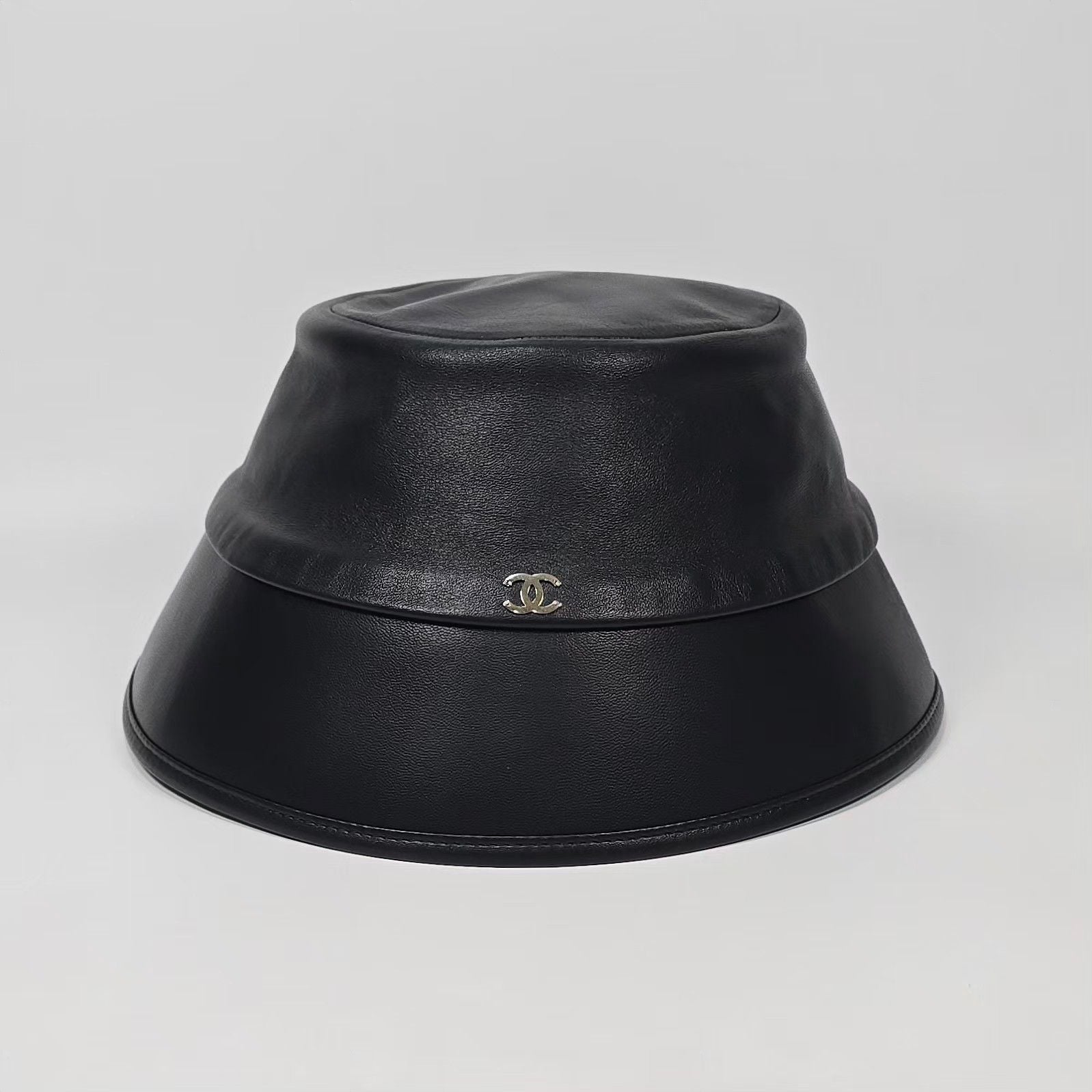 Leather Bucket Hat (L)