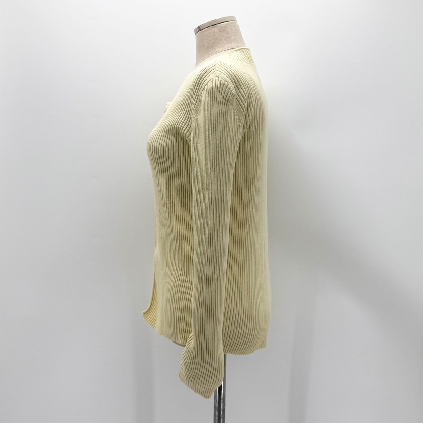 Logo Button Knit Cardigan